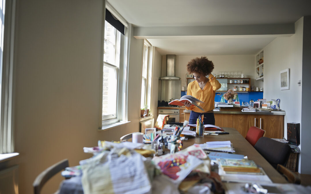 How to Declutter a Messy House: Transform Chaos into Calm.