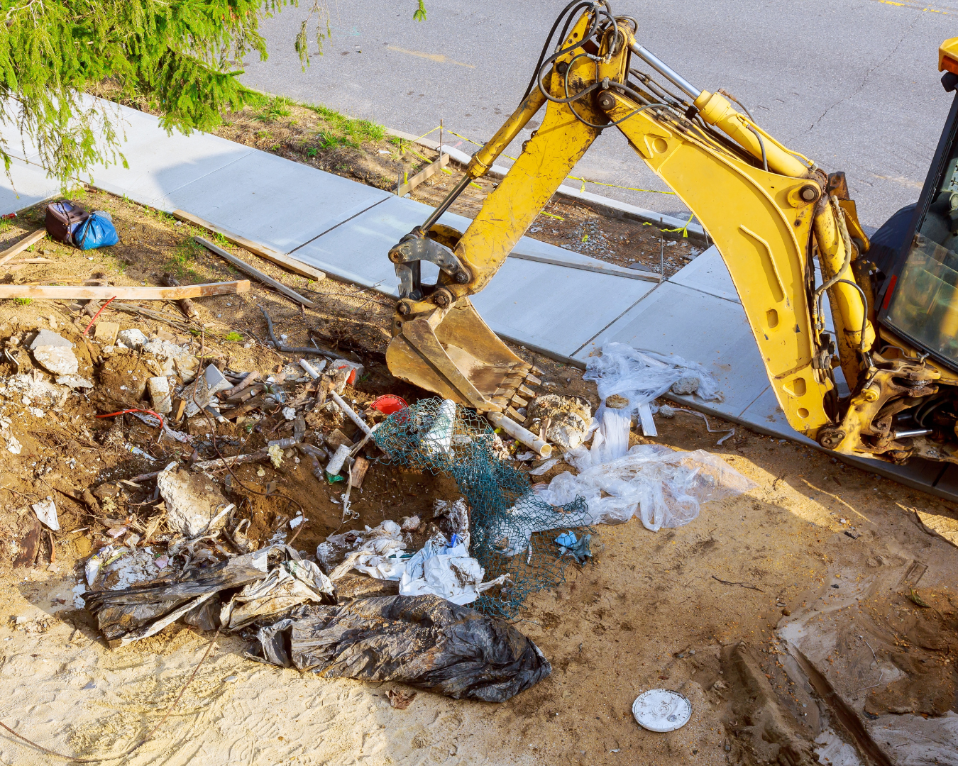 Removing Demolition Waste During Renovations